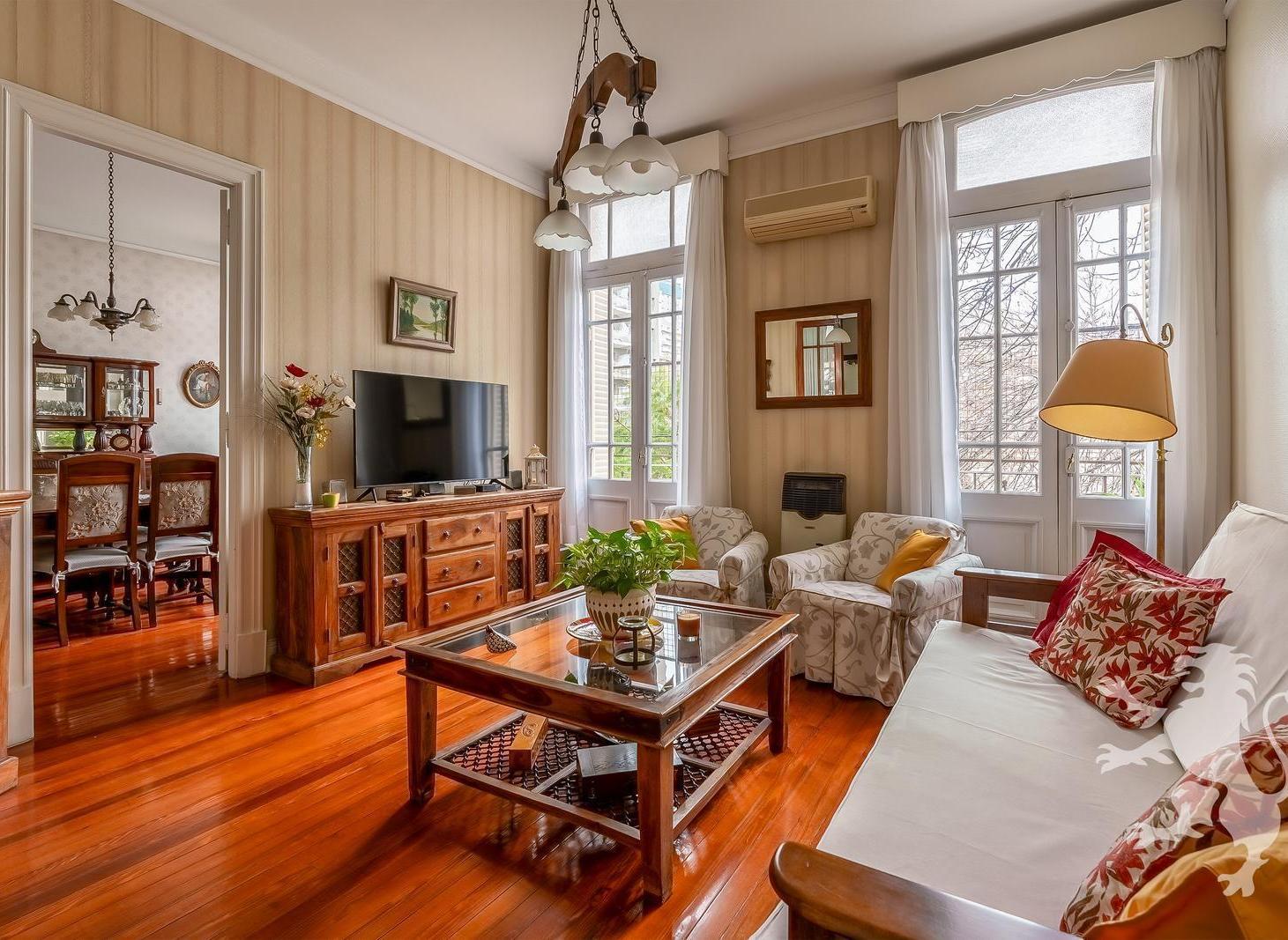 Foto de PH CON ESTILO - VENTA - 4 AMBIENTES - TERRAZA - COLEGIALES/ CHACARITA, imagen 2