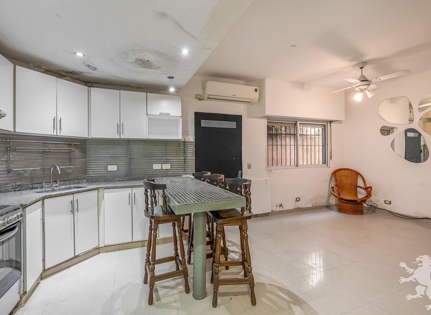 Foto de PH A REFACCIONAR - VENTA - 4 AMBIENTES - PATIO - QUINCHO - BELGRANO, imagen 3
