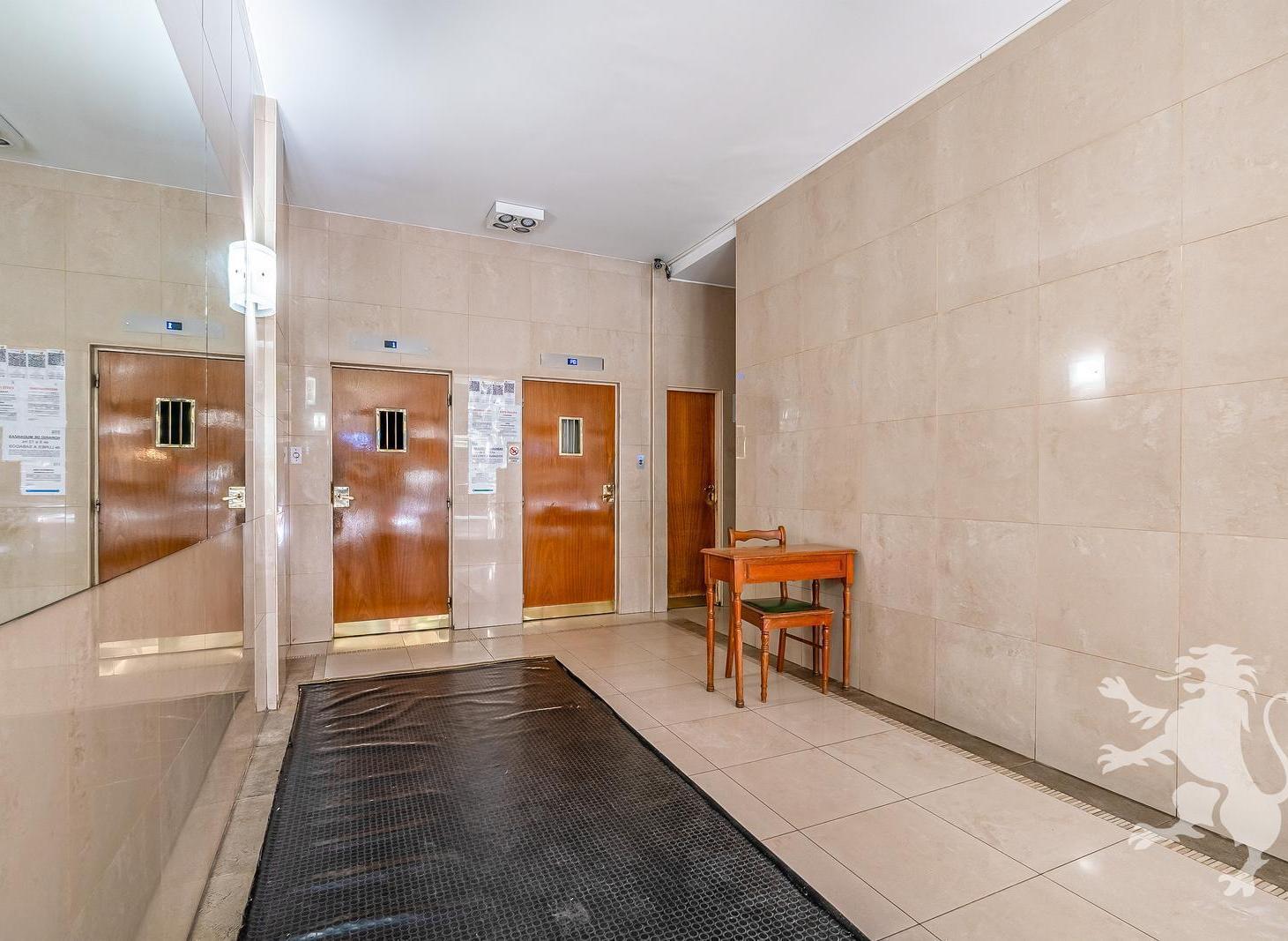 Foto de ALQUILER DE 2 AMBIENTES - 2° PISO LATERAL - LUMINOSO - BELGRANO, imagen 4