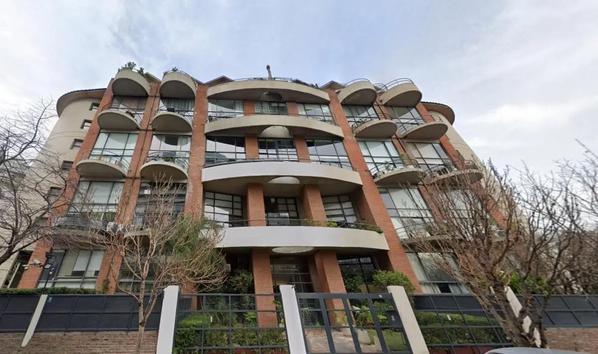 Palermo Venta Amplio Duplex Dos Cocheras en Complejo Silos de Concepción Arenal 3