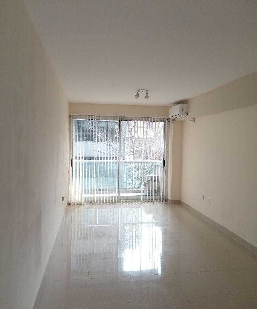 Foto de Belgrano Alquiler Sin Muebles UN AMBIENTE Al Frente con Balcon Apto, imagen 4