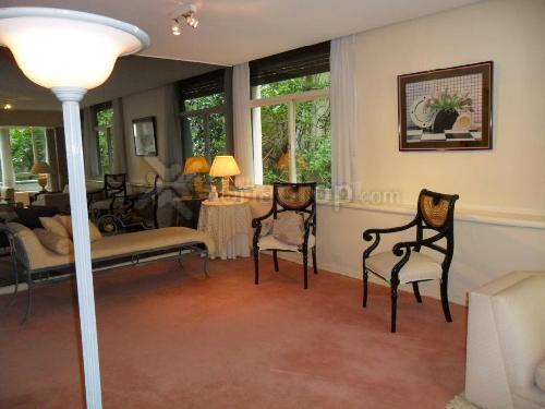 Vista Jardín Tipo Casa Liv y Com 4dor Dep Coch Vig 2