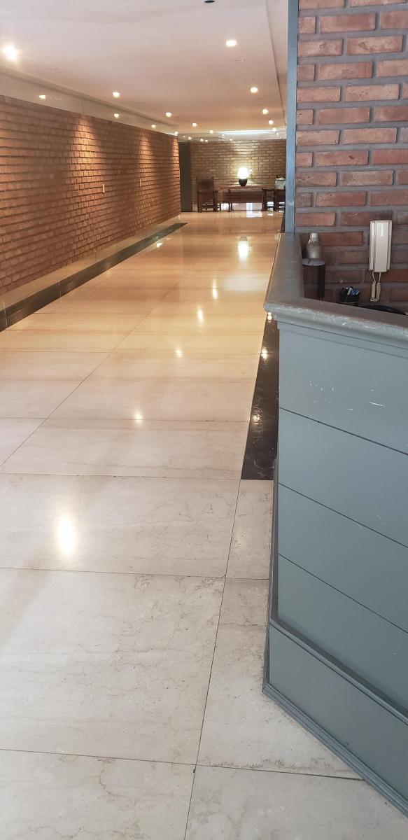 Foto de Precioso Balcón terraza a Recepción 1Dor Coc Nvo Vig Apto Cochera Fija, imagen 5