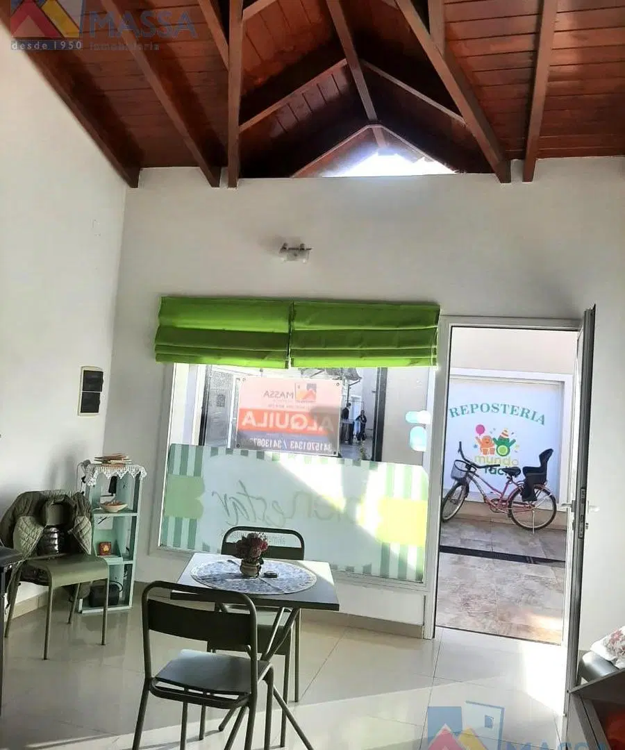 Local en Ibarlucea 3