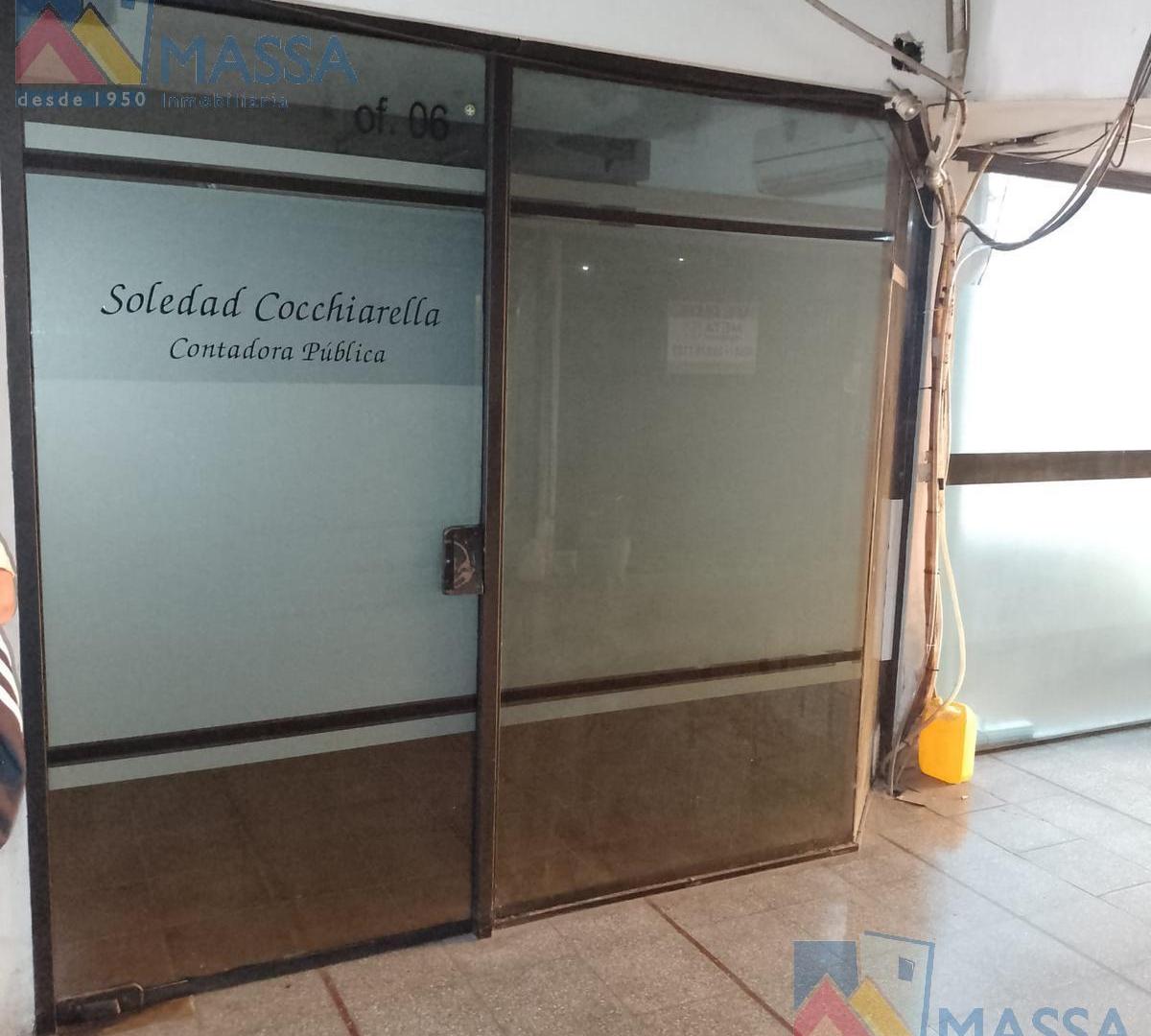Foto de Local en 2 plantas!!! galeria Tangara( Pellegrini y Corrientes)! ideal para profesionales!!, imagen 5