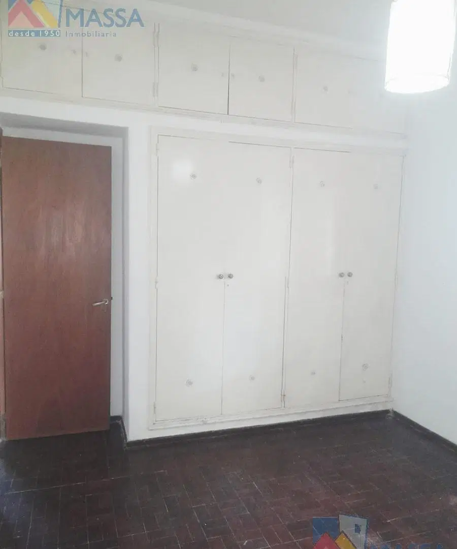 BV RONDEAU 3900!!( MARTIN FIERRO 501)EN ALQUILER!! CASA EN ESQUINA!! 3 DORMITORIOS. B° LA FLORIDA!! 4