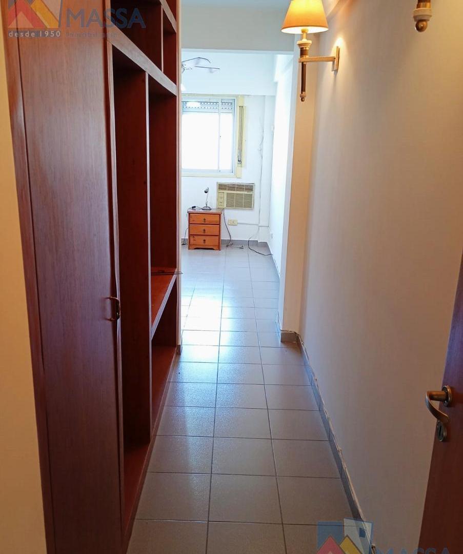 Foto de HERMOSO DPTO EN BARRIO MARTIN!! 1 DORMITORIO CON BALCON AL FRENTE! AA, imagen 1