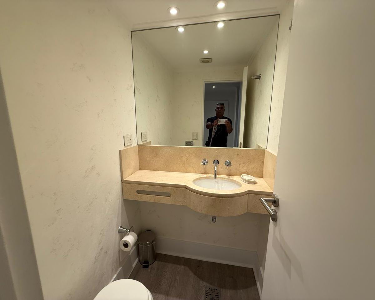 2 Ambientes en Venta Amoblado con Cochera, Bayres, Puerto Ma 3