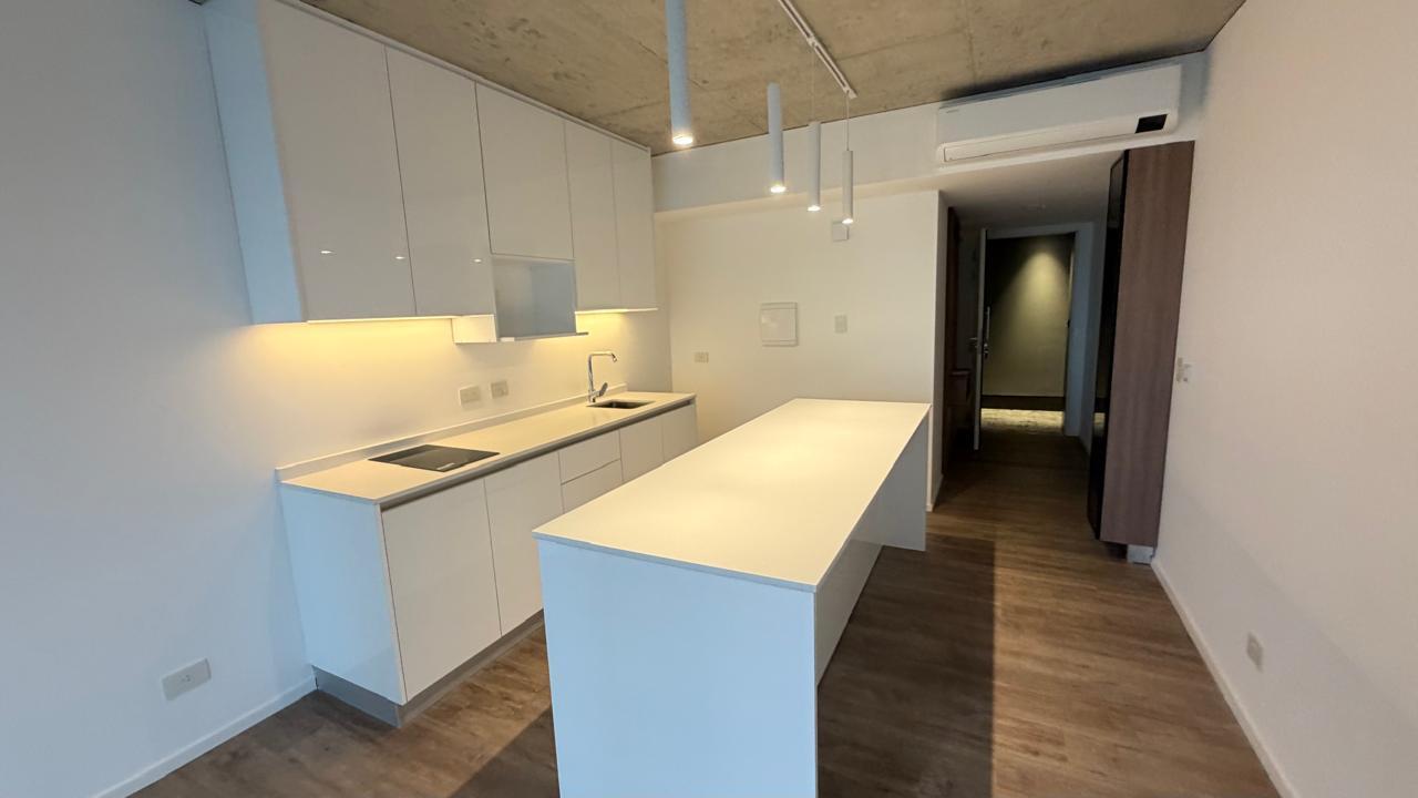 Foto de QUARTIER DEL BAJO EXCLUSIVO DEPARTAMENTO DE 2 AMBIENTES CON COCHERA SIN MUEBLES, imagen 5