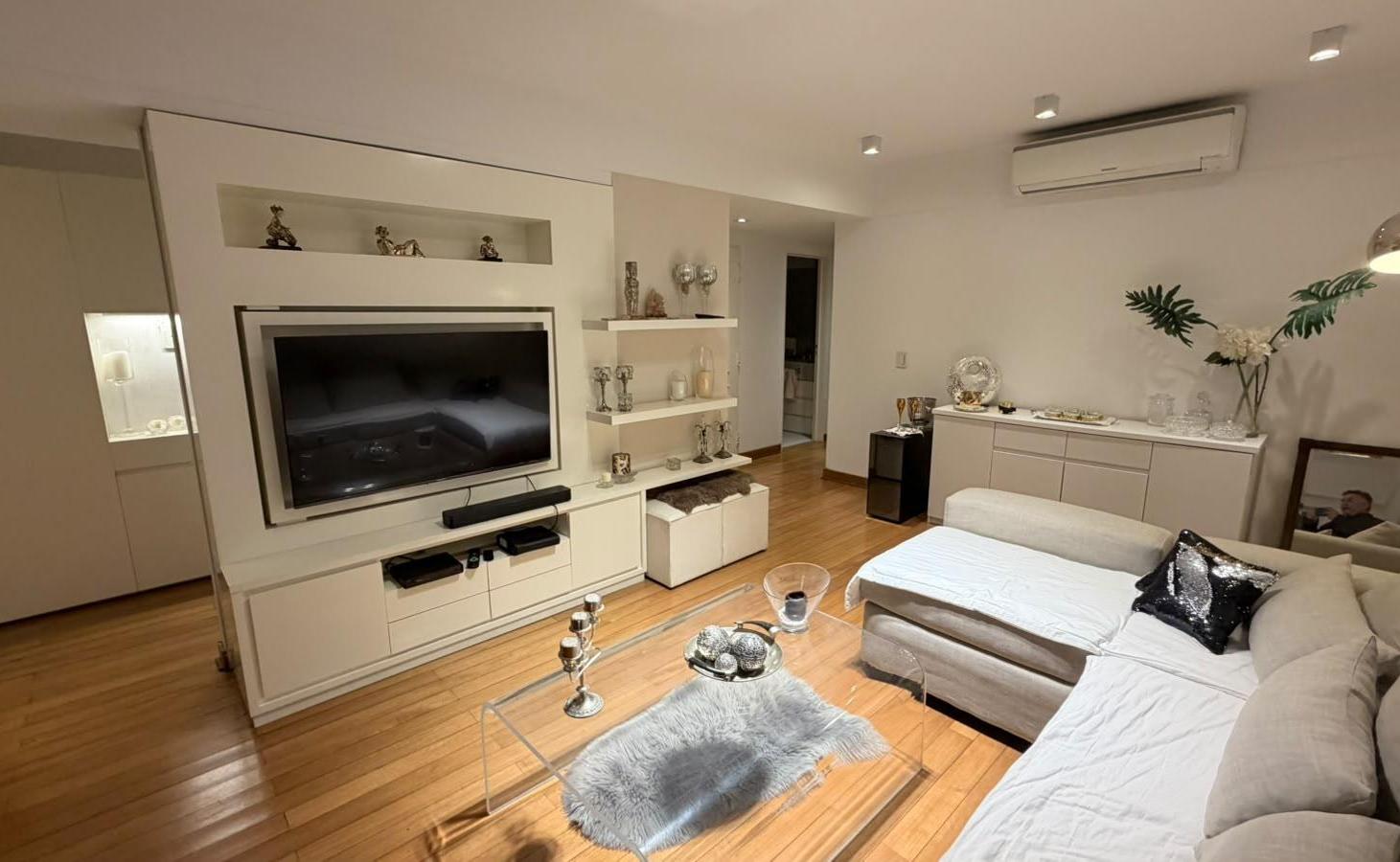 Foto de 3 AMBIENTES - AMOBLADO Y EQUIPADO - PUERTO MADERO - COCHERA OPCIONAL, imagen 3