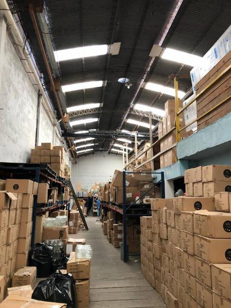 Deposito en Venta de 500 m² - Pompeya 5