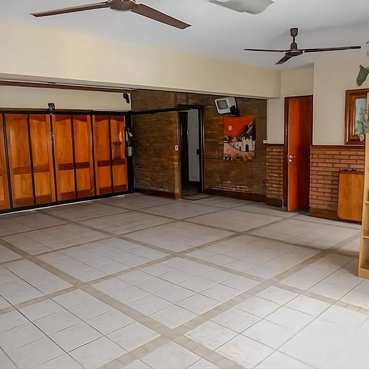 Venta - Casa - 6 Ambientes - Quilmes 3