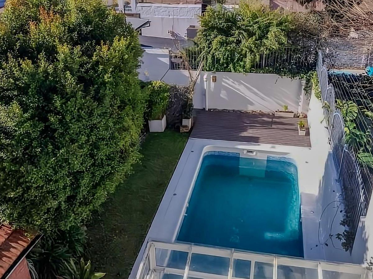 Venta - Casa - 6 Ambientes - Quilmes 5