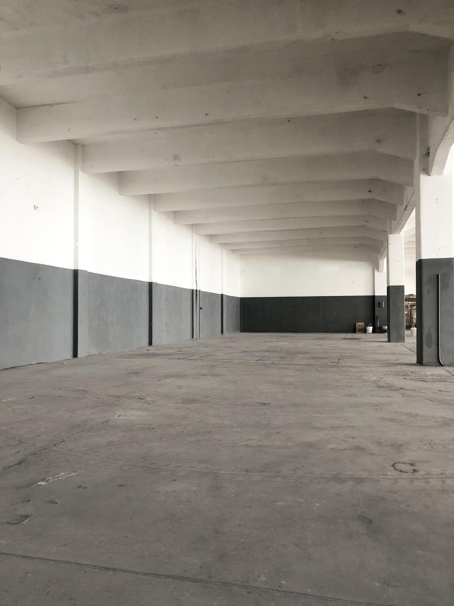 Foto de ALQUILER - DEPOSITO - BERNAL - QUILMES 1400 m2, imagen 4