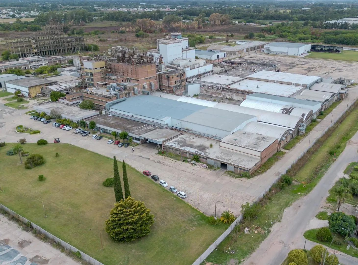 ALQUILER - DEPÓSITO - LA PLATA - 8000 m2 4