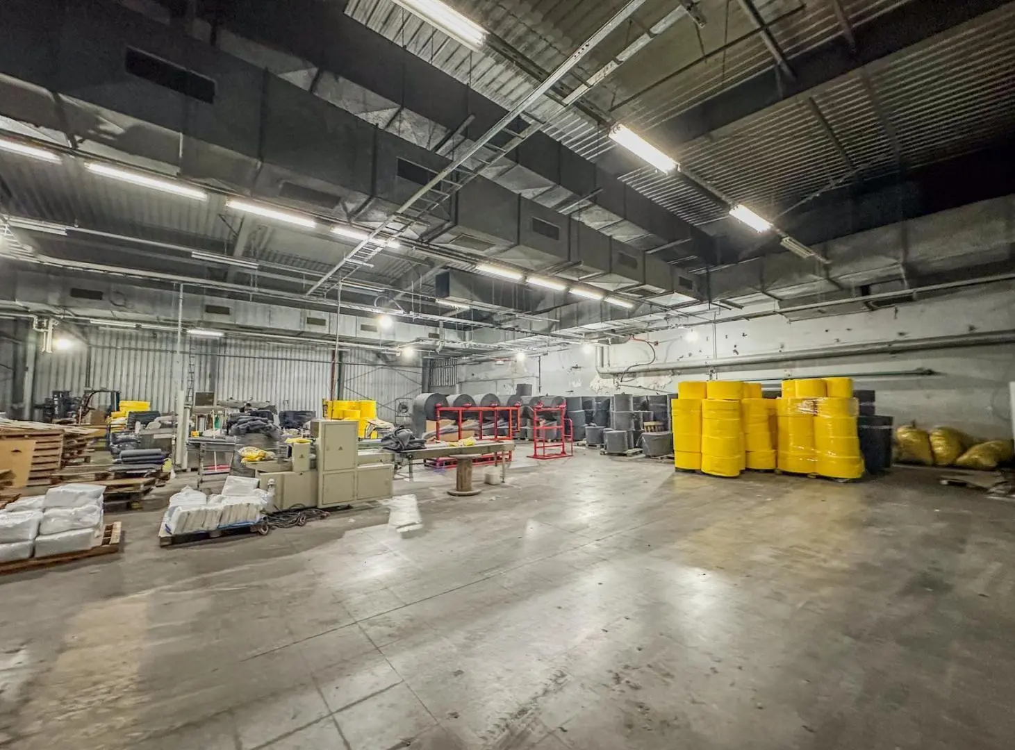 ALQUILER - DEPÓSITO - LA PLATA - 8000 m2 5