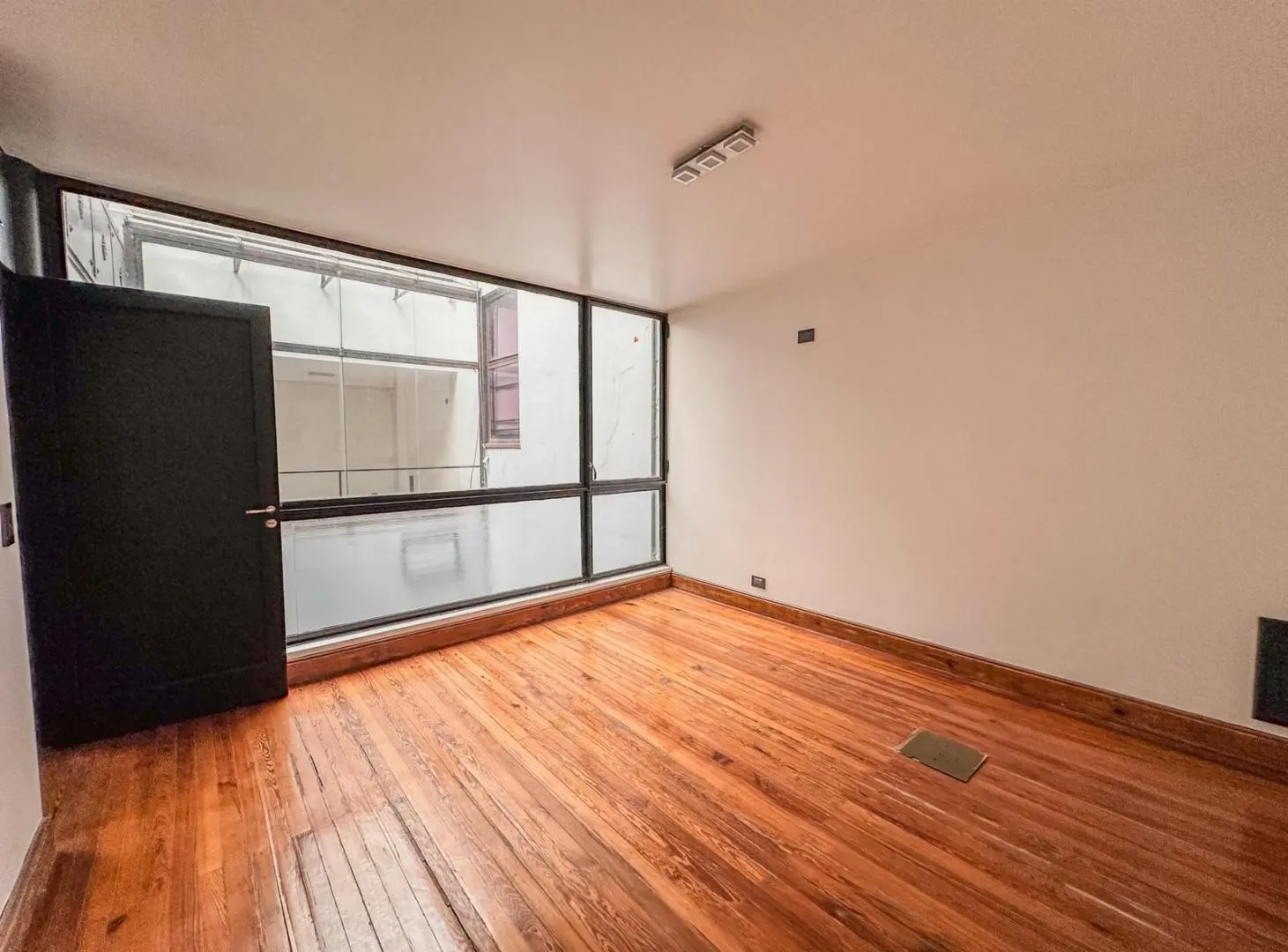 ALQUILER - LOCAL COMERCIAL - SAN TELMO - 436 M2 4