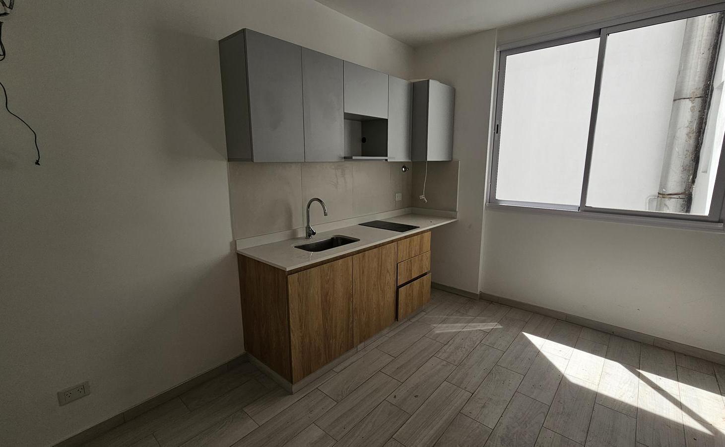 Foto de Edificio Comercial- Alquiler - Recoleta - en 3 Plantas a Estrenar, imagen 1