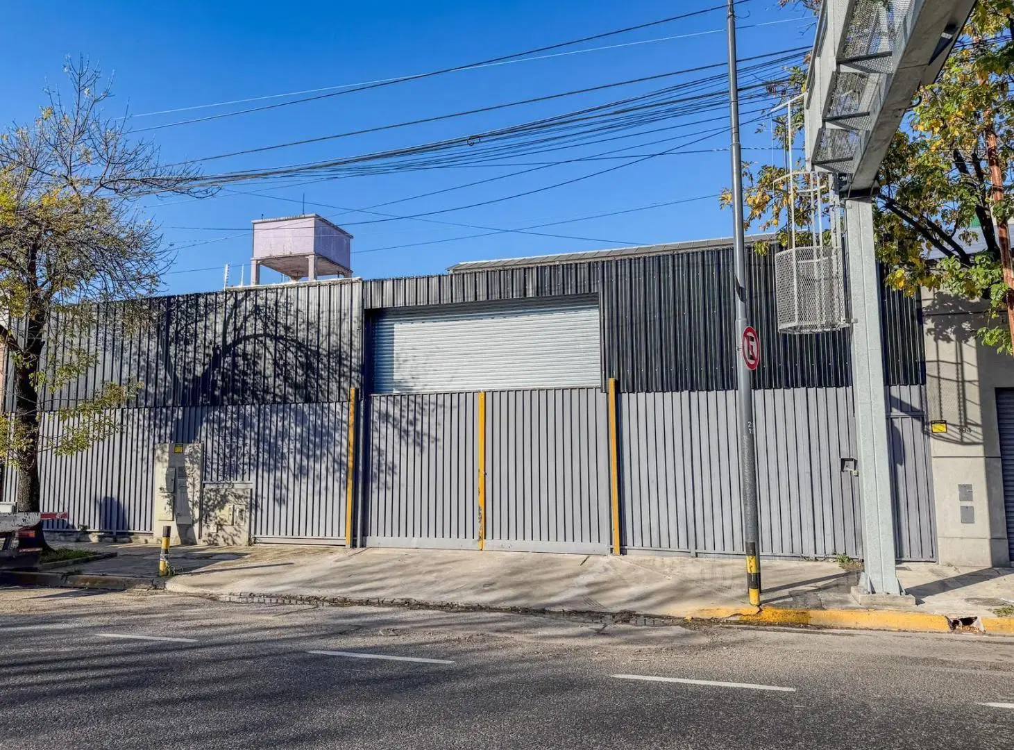 ALQUILER - DEPOSITO - BARRACAS - 920m2 A ESTRENAR 3