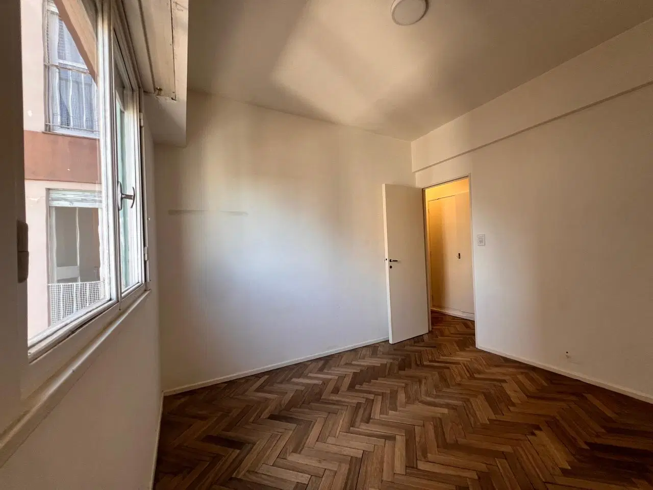 Departamento en Venta- 3 ambientes. QUILMES CENTRO. 2