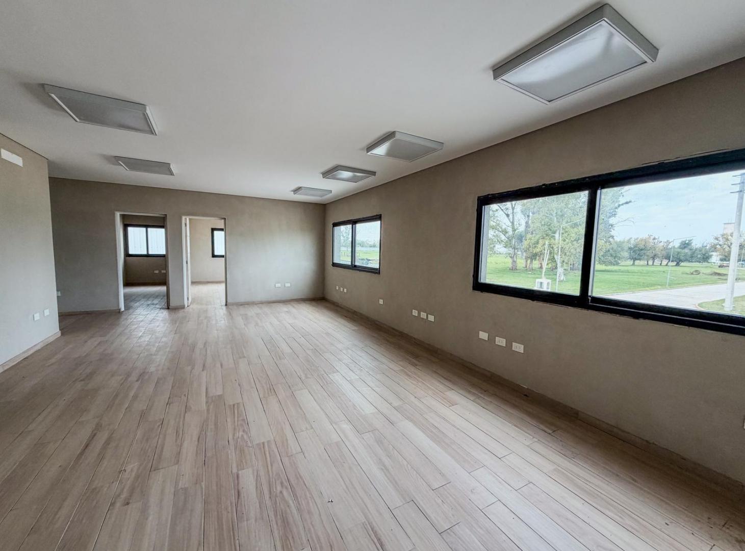 Foto de Alquiler - Depósito - Trujui, Moreno - Franco del Oeste - 2596m2, imagen 2