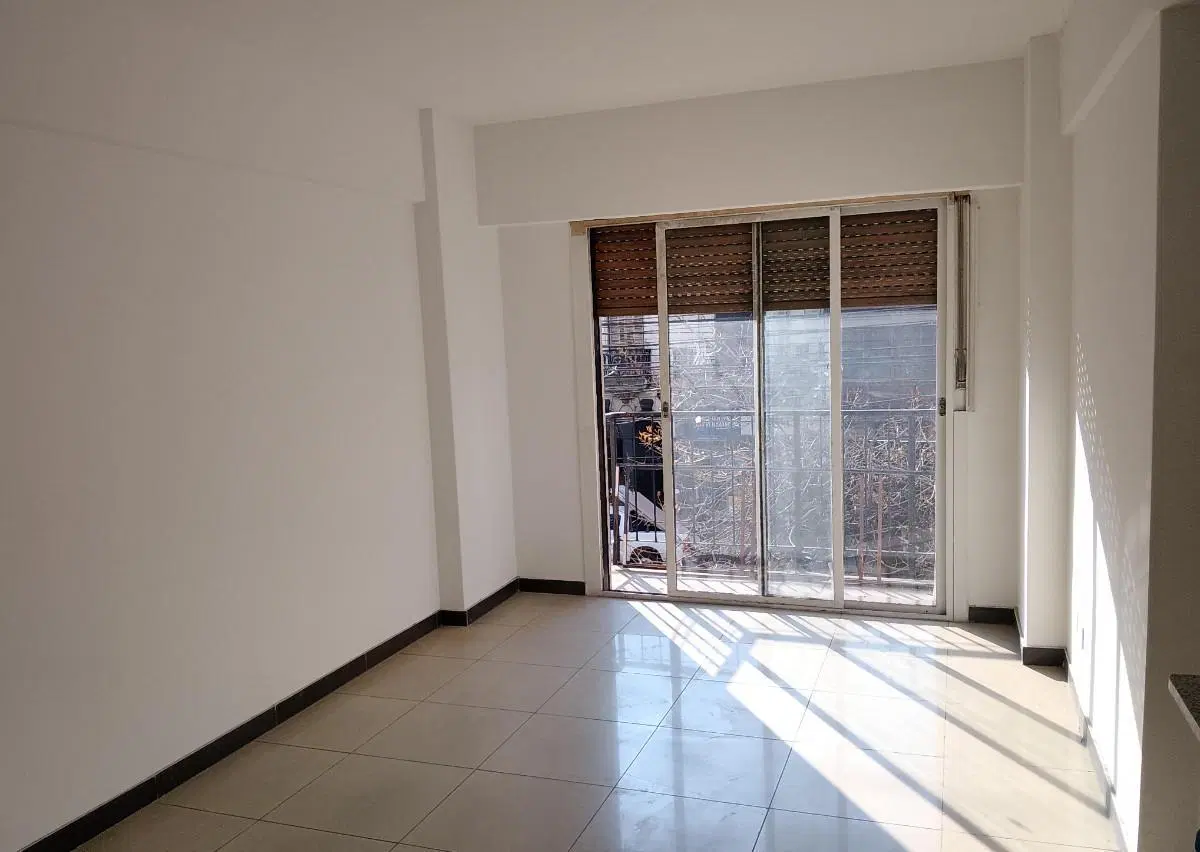 Venta/Alquiler - Departamento - Almagro - 3 Ambientes 4