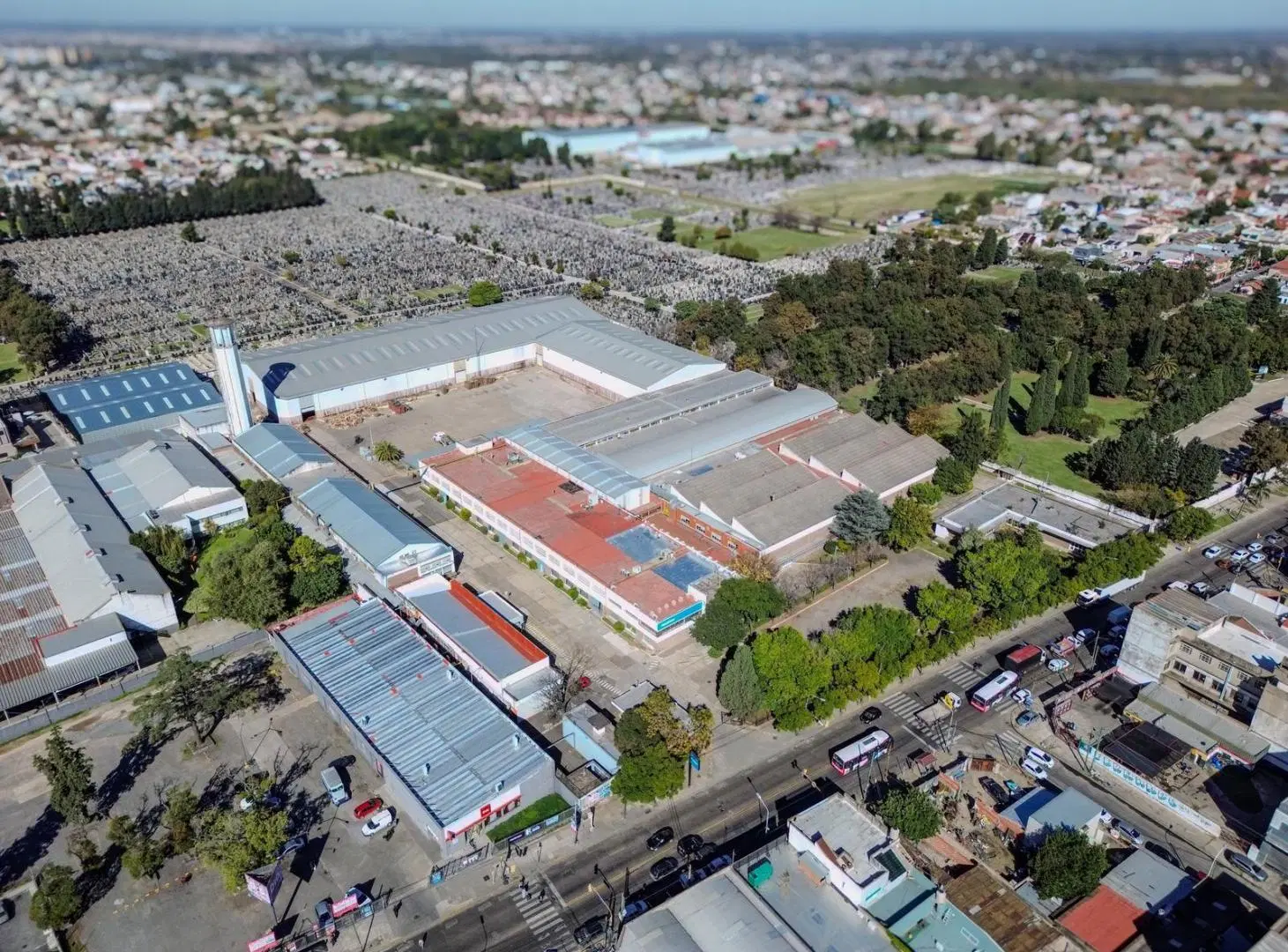 Alquiler - Depósito - La Tablada - Superficies disponibles de 700m2 a 17.000m2 2