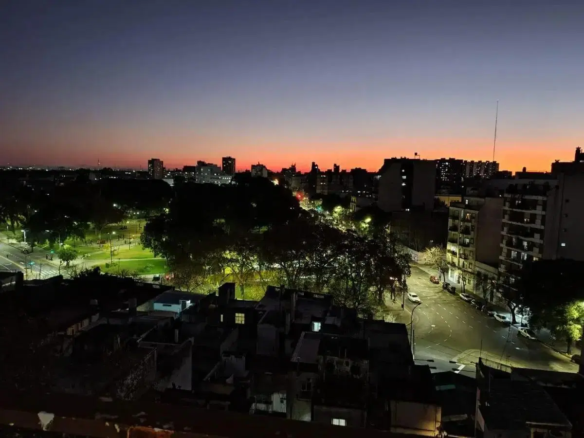 Departamento - Venta - Barracas 2 amb al frente con balcón 8