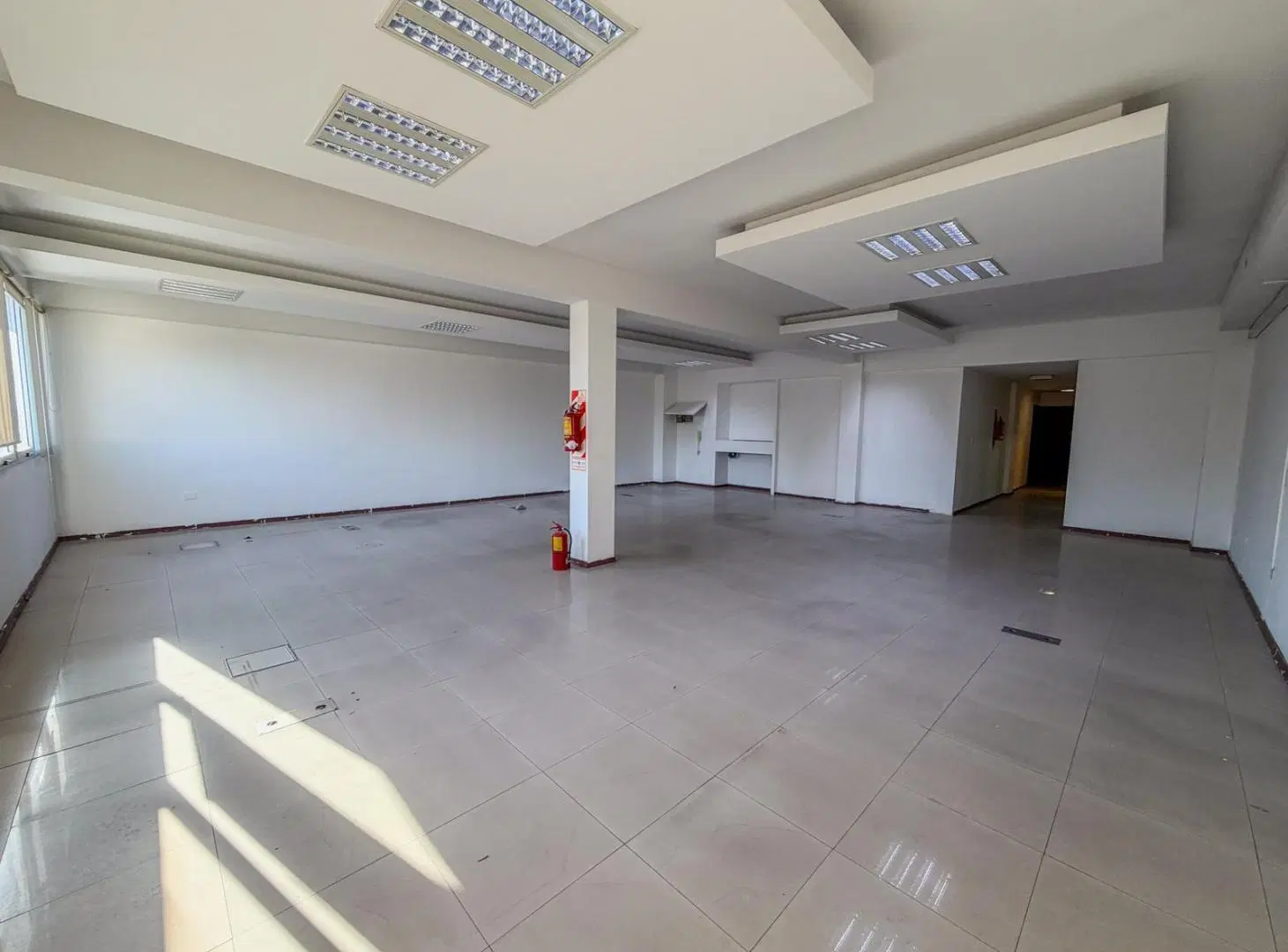 Venta - Edificio Comercial - Barracas - 1700m2 2
