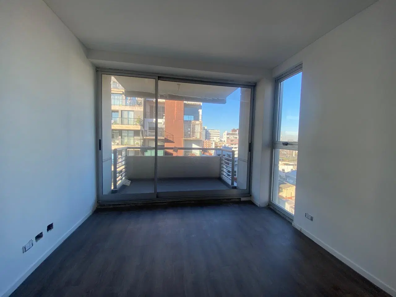 Departamento  en Duplex - Venta - Barracas - 4 ambientes a estrenar- 5