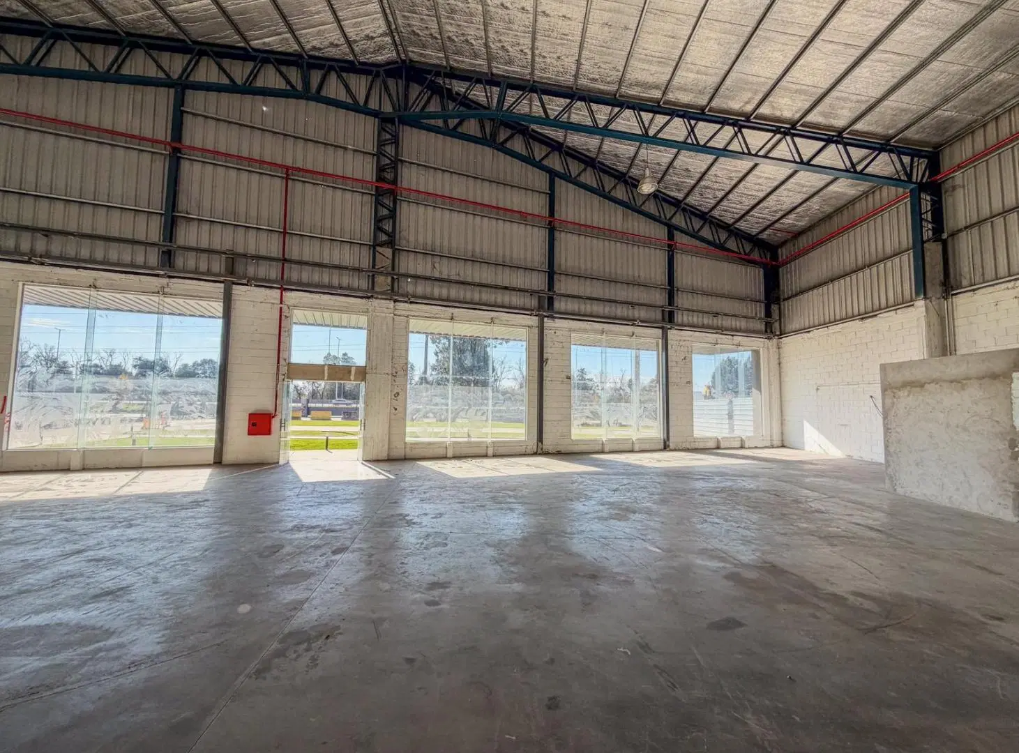 Alquiler - Local Comercial - Moreno - Colectora Sur Acceso Oeste Km 38 5