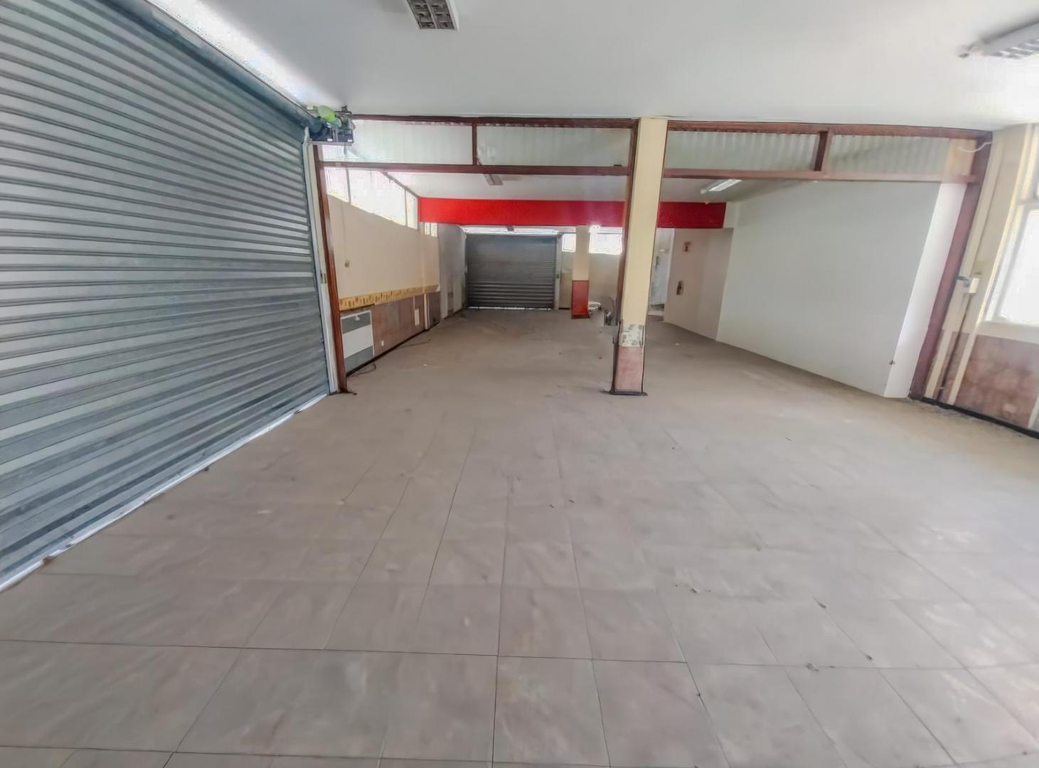 Foto de ALQUILER - LOCAL COMERCIAL - LA TABLADA, imagen 4