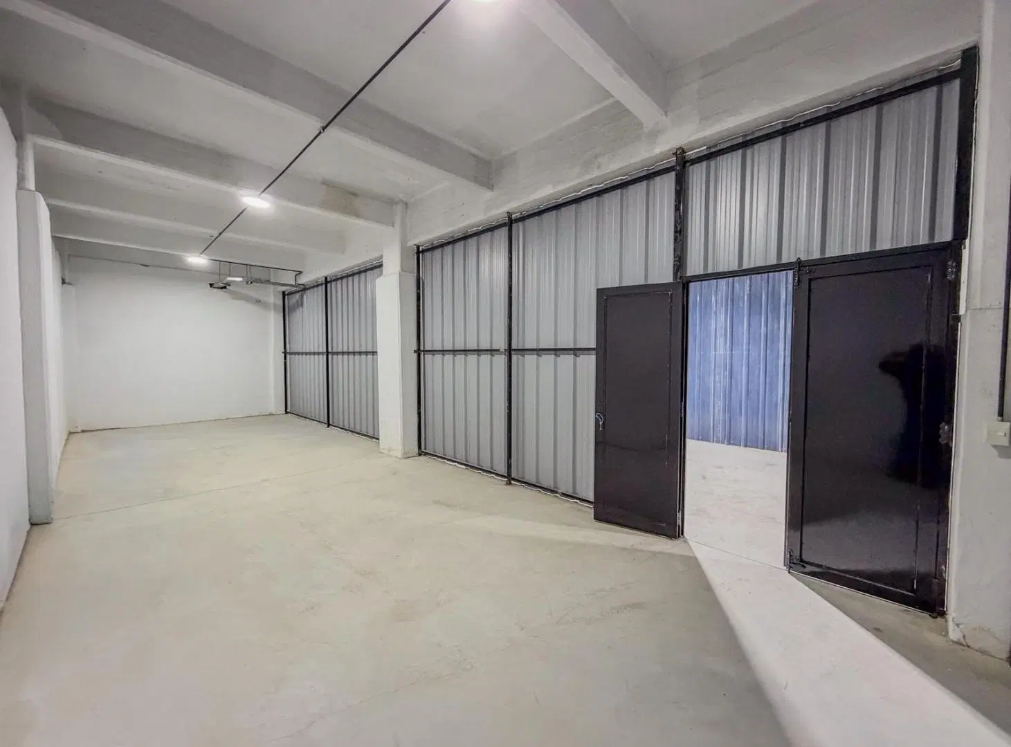 Alquiler- Baulera 50 m2 - Avellaneda - Centro Logistico 8