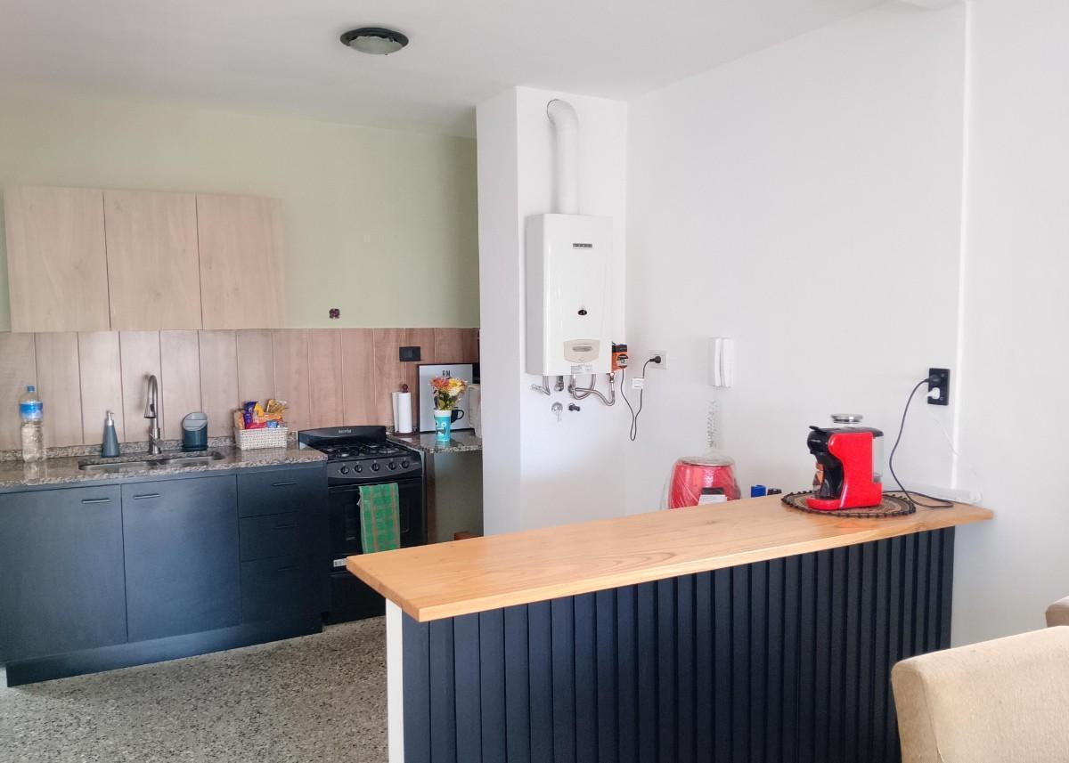 Foto de Departamento - Venta- Flores - ¡¡Excelente Ubicación y Palier Privado!!, imagen 2
