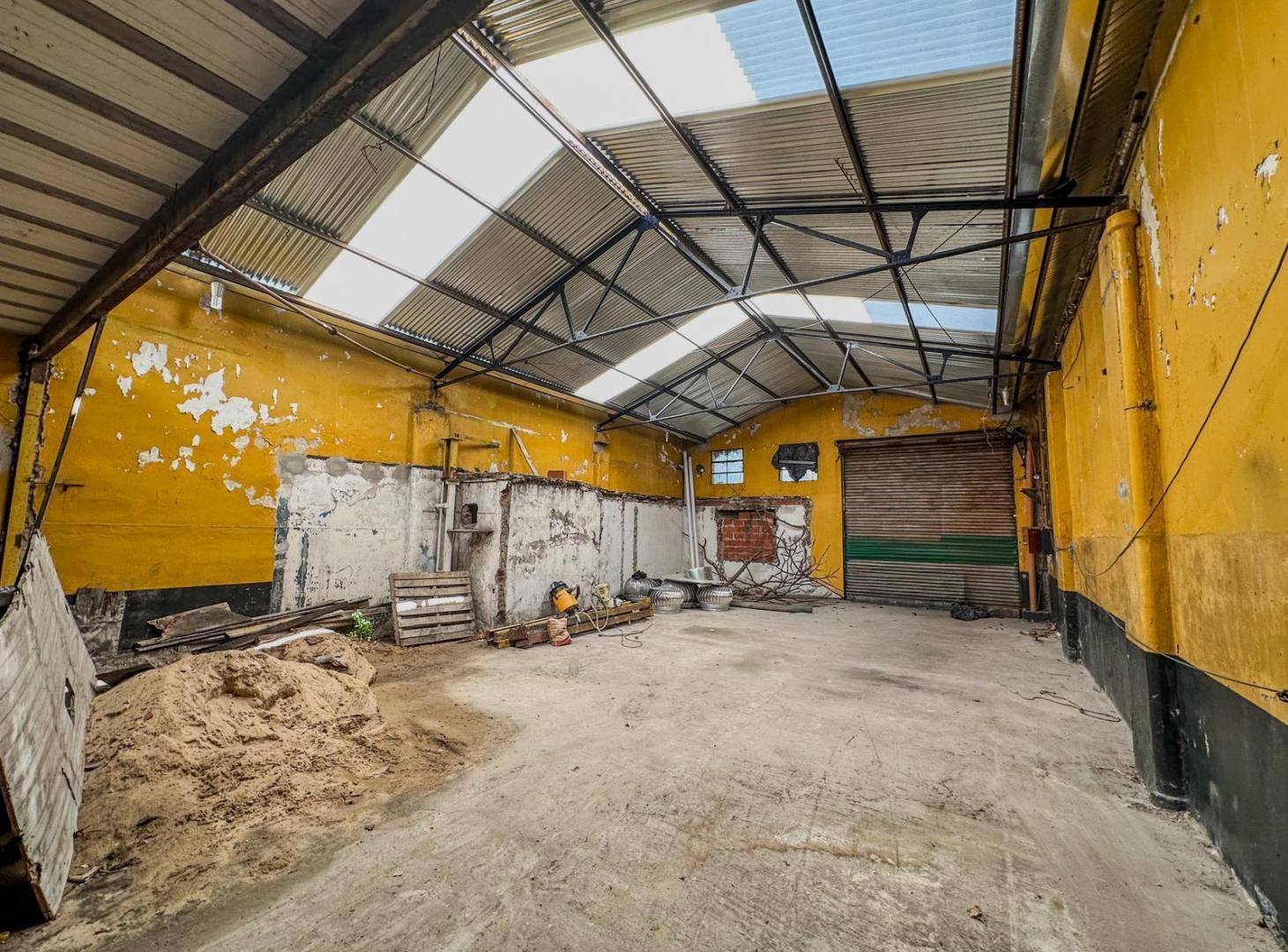 Foto de ALQUILER - DEPOSITO - VILLA SOLDATI - 340m2 MIXTURA 4, imagen 5