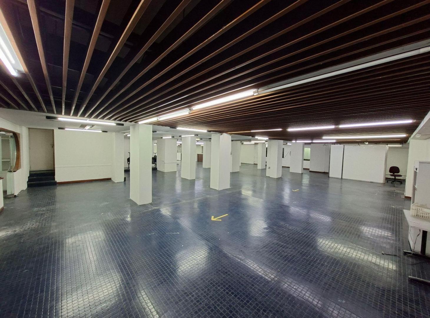 Foto de Edificio Comercial en Balvanera, imagen 2