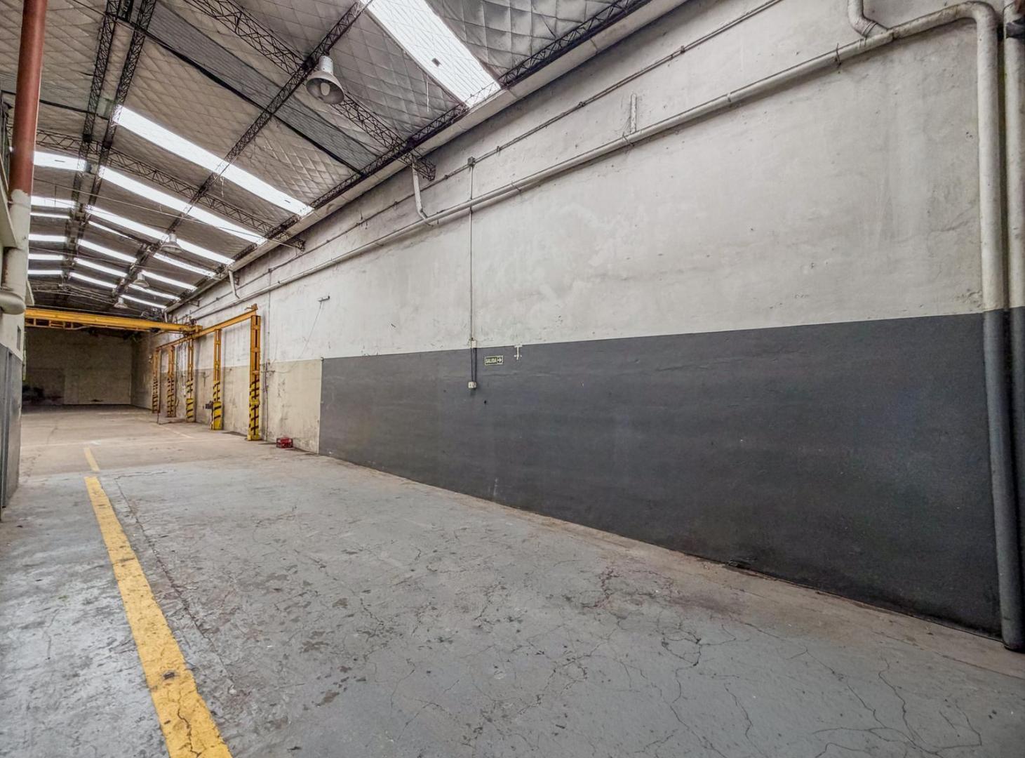 Foto de ALQUILER DEPOSITO - POMPEYA - 1200 m2 - MIXTURA 4, imagen 3