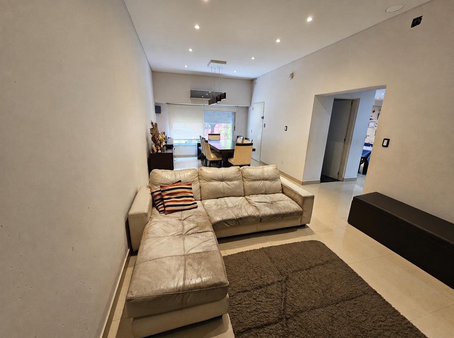 Foto de Casa - Venta - Flores - 4 Ambientes, imagen 5