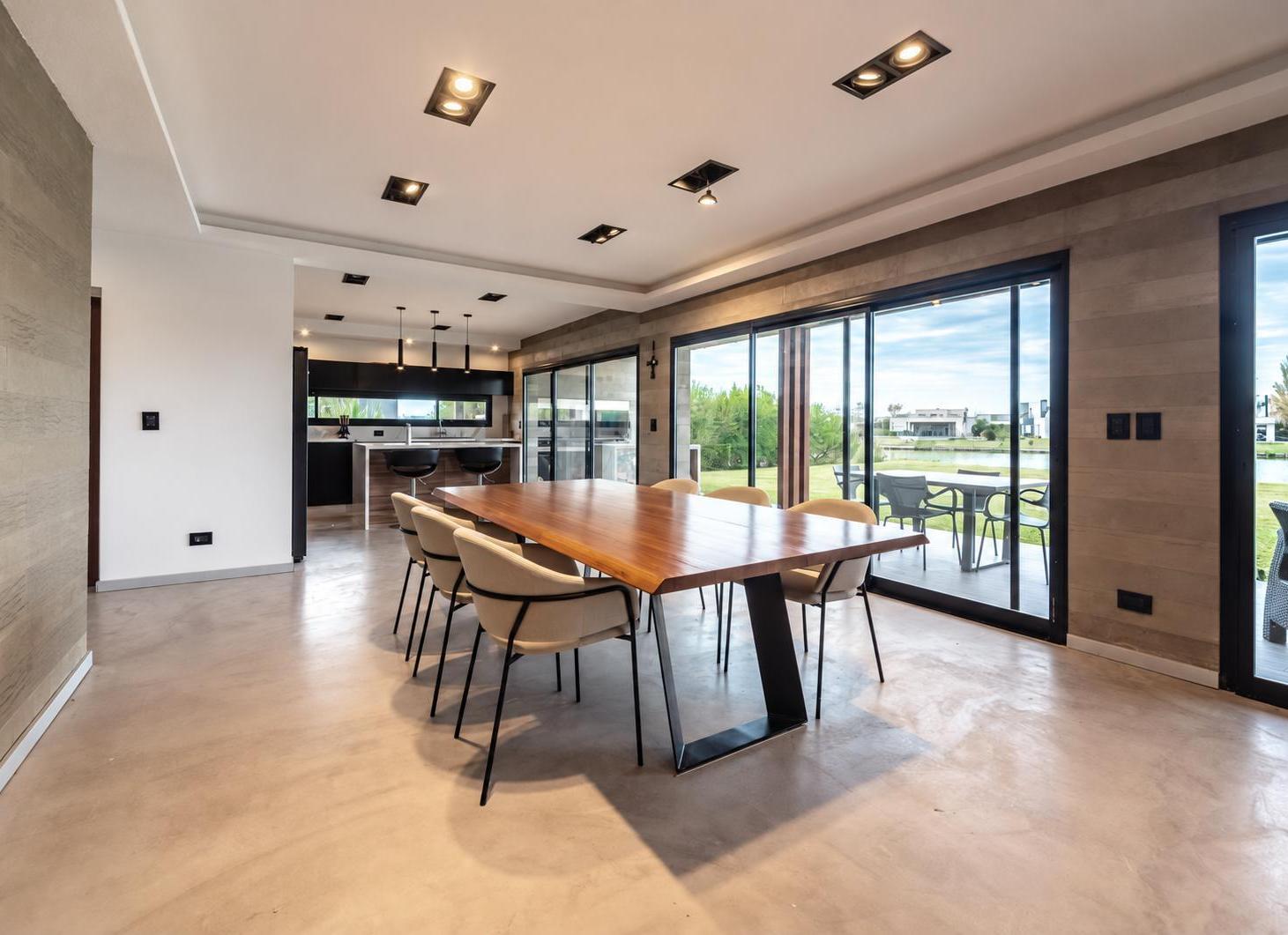 Foto de Casa - Venta con Renta - El Canton - 6 Ambientes - Vista a la laguna, imagen 3