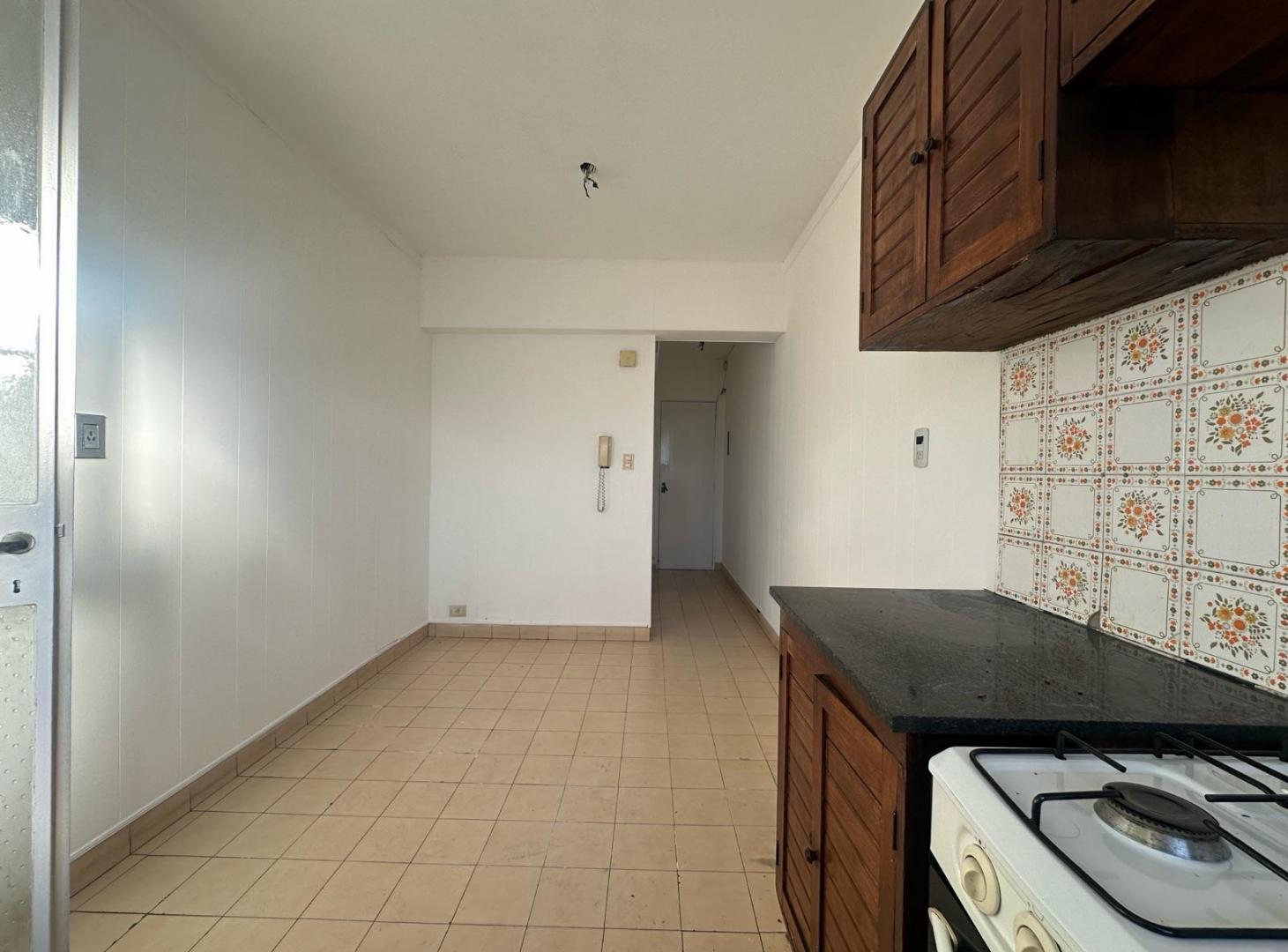 Foto de Departamento - Venta - Barracas 3 ambientes con dependencia, imagen 3