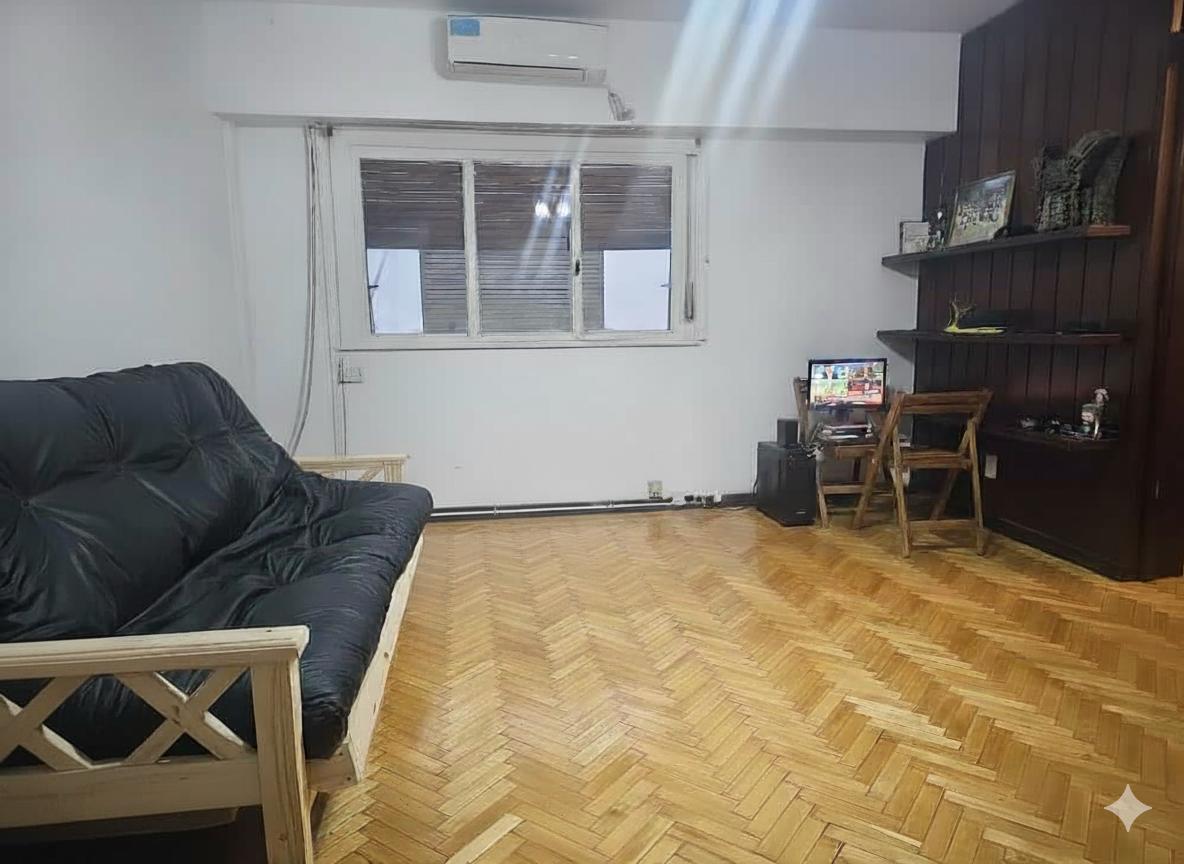 Foto de Venta Dto Monoambiente en Palermo - Sobre av. Santa Fe, imagen 2