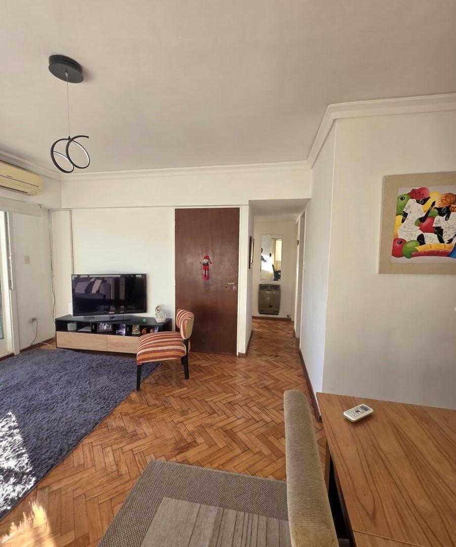 Foto de Departamento - Venta- Flores - ¡¡Excelente Ubicación y Palier Privado!!, imagen 5