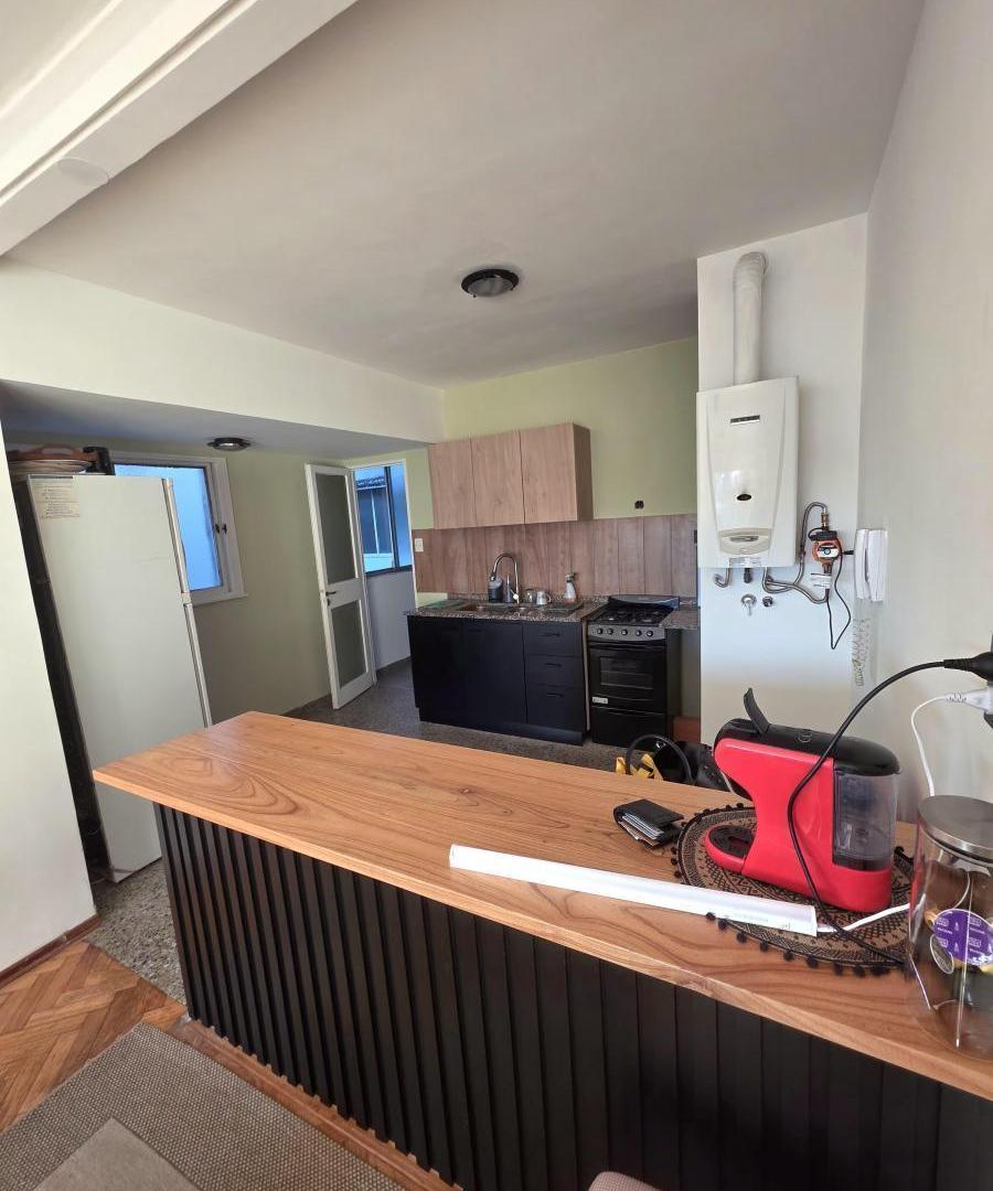 Foto de Departamento - Venta- Flores - ¡¡Excelente Ubicación y Palier Privado!!, imagen 4