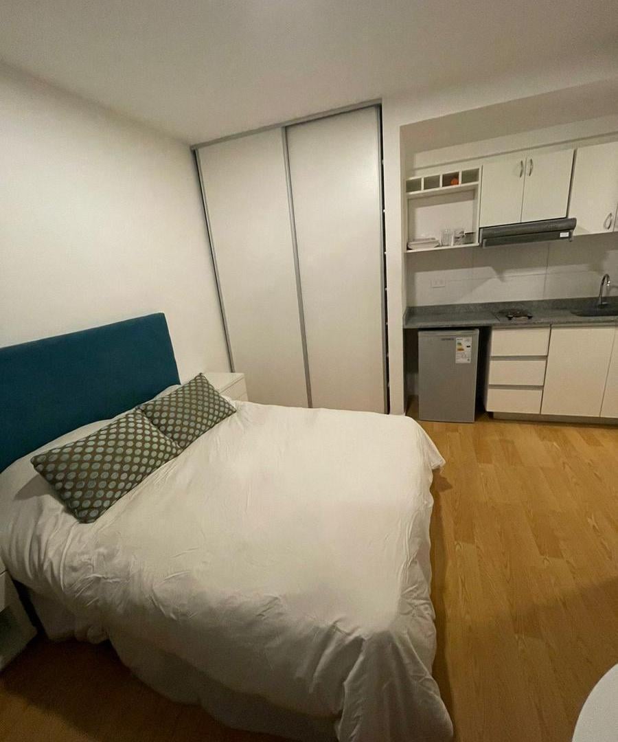 Foto de Departamento Monoambiente -VENTA- Amoblado- La Boca, imagen 2