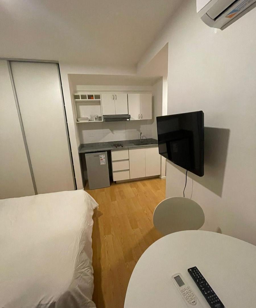 Foto de Departamento Monoambiente -VENTA- Amoblado- La Boca, imagen 1