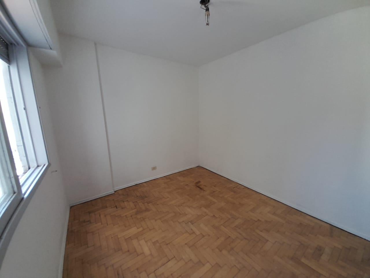 Foto de Venta Departamento 3 Ambientes en Flores, Excelente Luminosidad y Buena, imagen 4