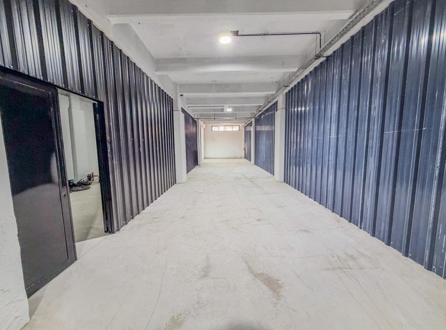 Foto de ALQUILER- DEPOSITO - AVELLANEDA - 1.000 m2 Centro Logístico, imagen 3