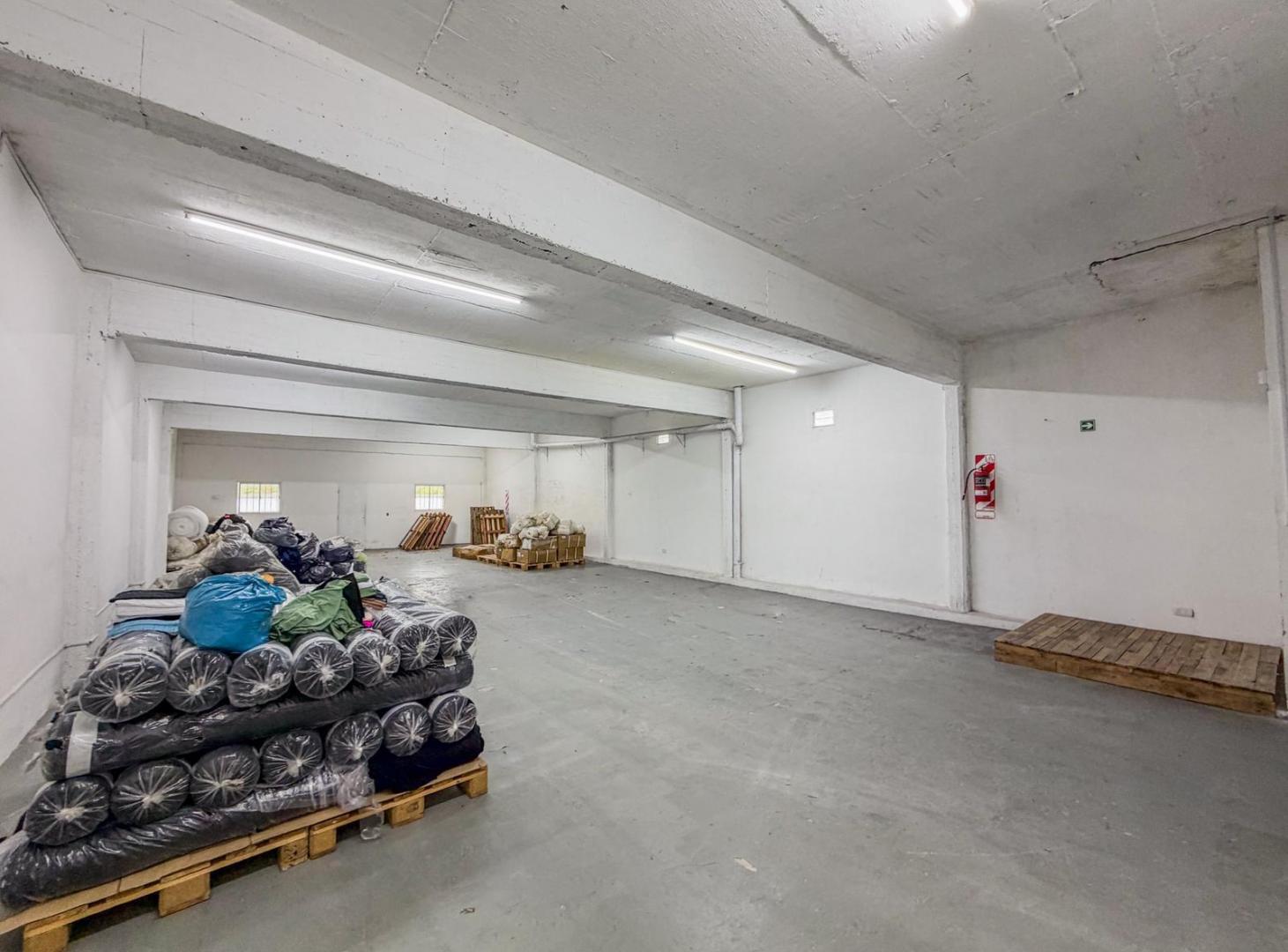 Foto de Alquiler - Depósito - Nueva Pompeya - 600m2, imagen 5