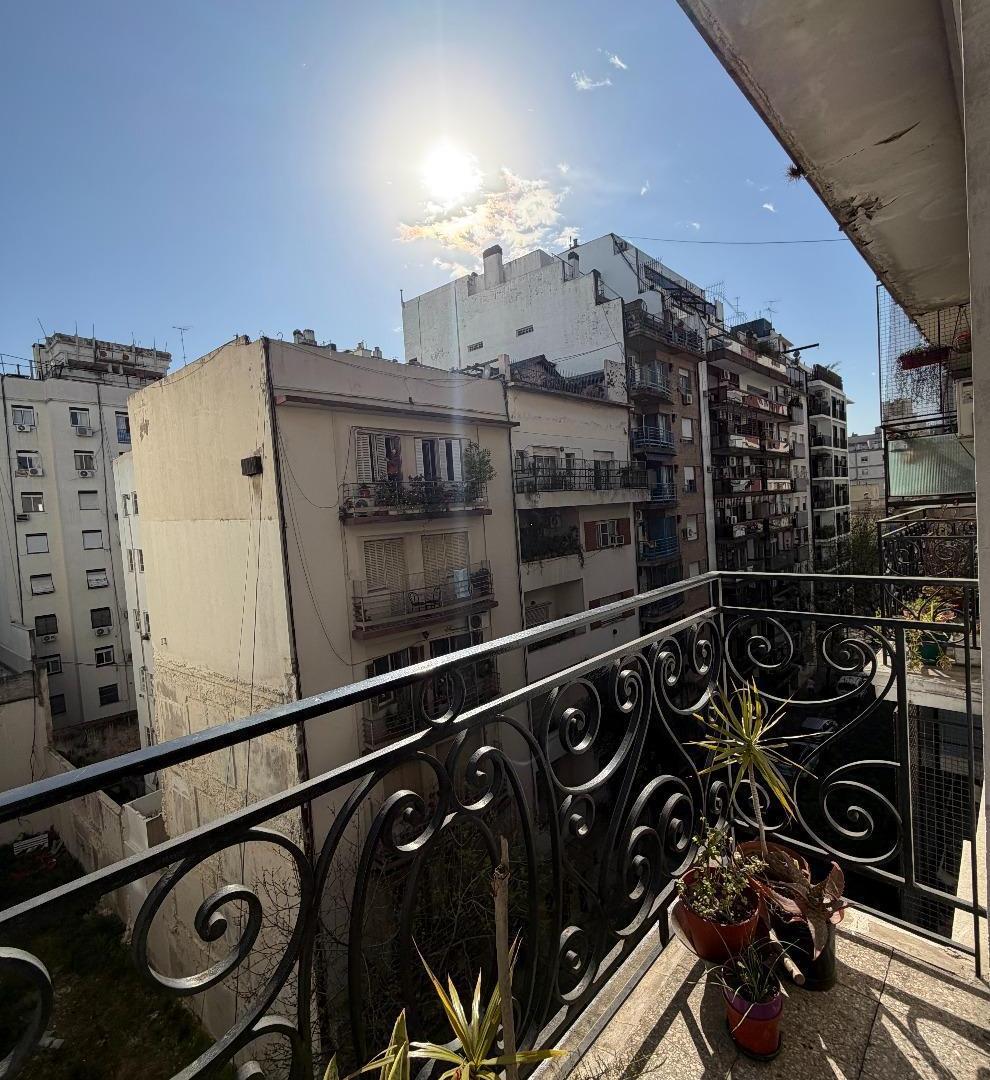 Foto de Excelente semipiso de 3 ambientes con dependencia y balcón al frente, imagen 4