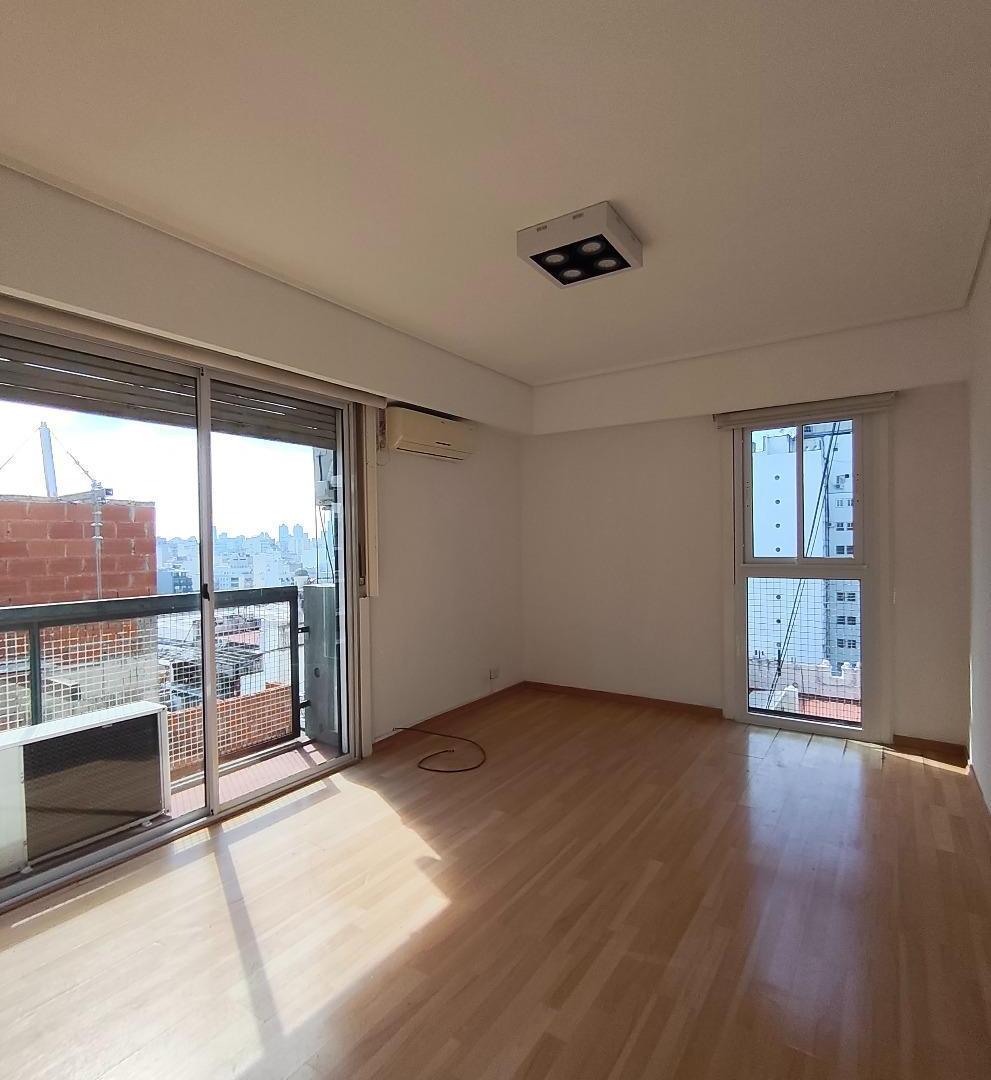 Foto de ¡Alquiler! Hermoso 2 Ambientes en Piso Alto con Vista Abierta y Súper, imagen 3
